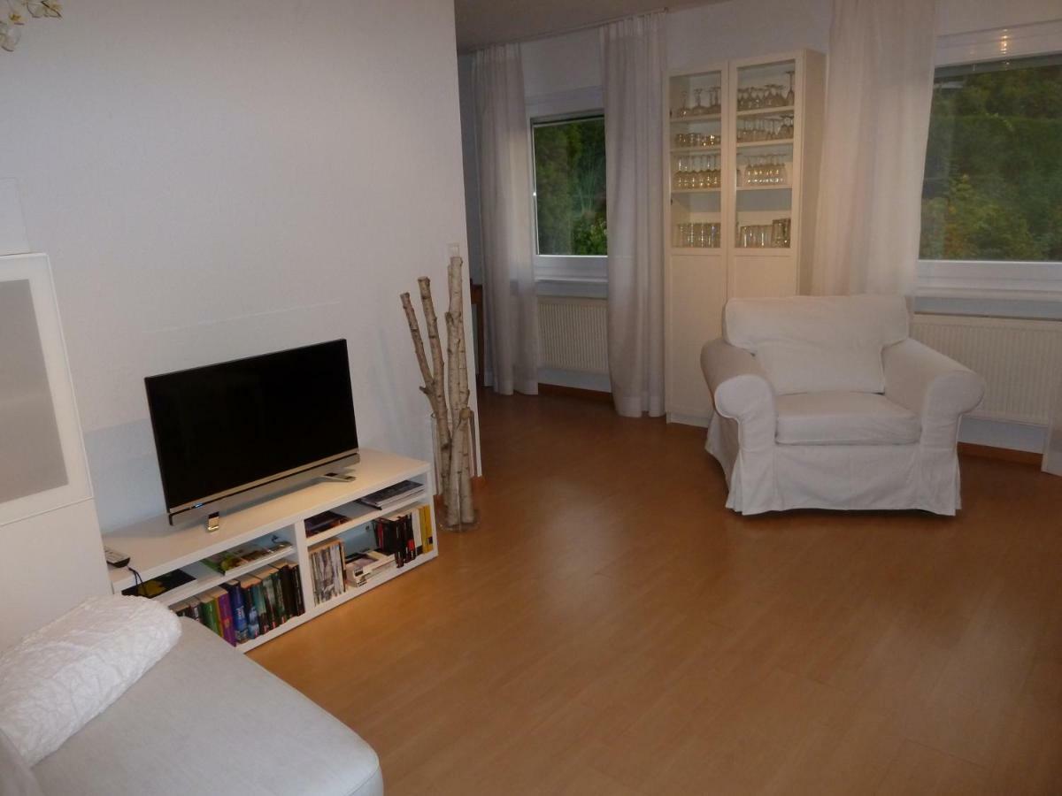 Helle 70 Qm Ferienwohnung Mit Herrlichem Blick Teningen Kültér fotó