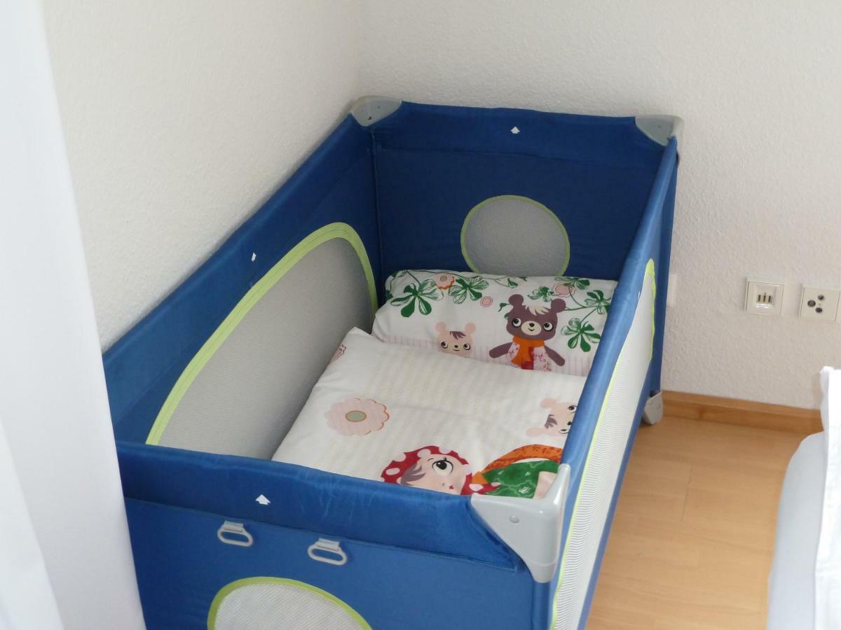 Helle 70 Qm Ferienwohnung Mit Herrlichem Blick Teningen Kültér fotó